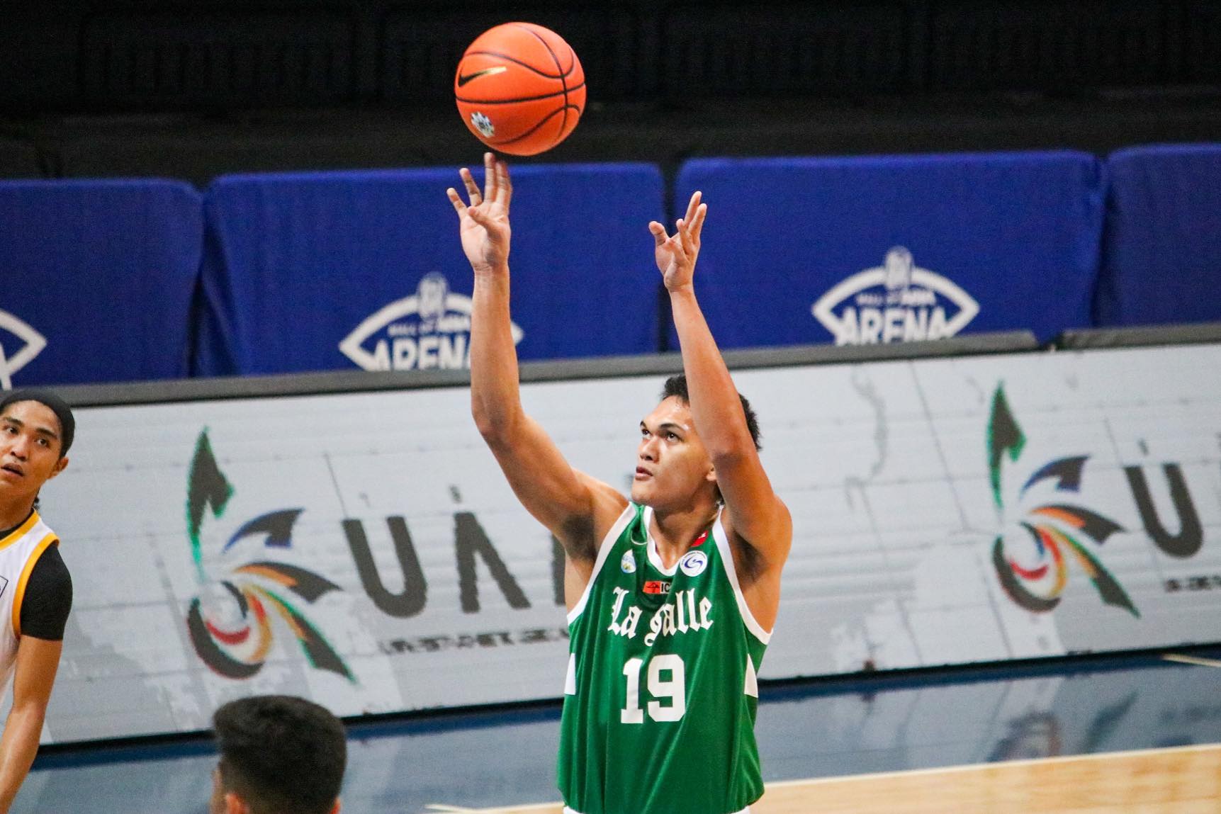 Pagliyab ng mga senyor: DLSU Green Archers, binunutan ng pangil ang UST Growling Tigers!