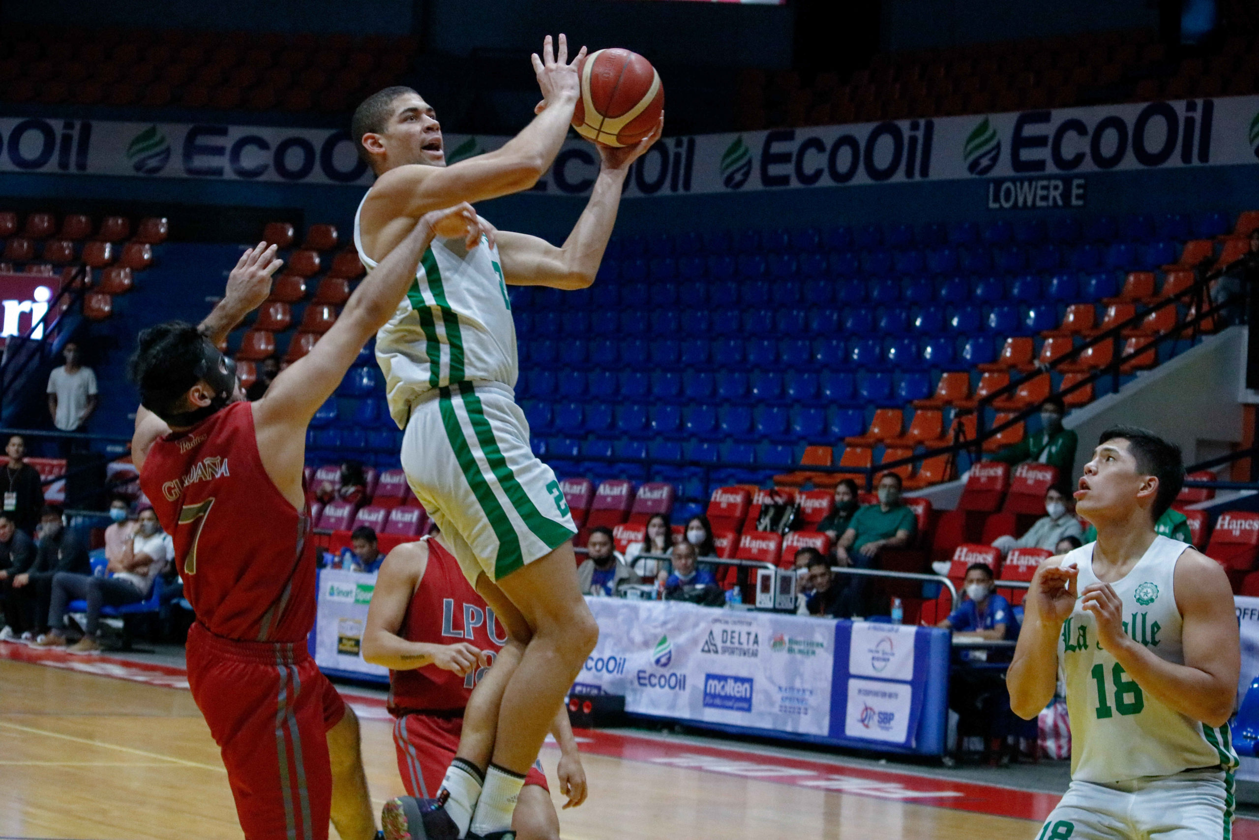 DLSU Green Archers, waging mapasakamay ang ikatlong panalo sa FilOil EcoOil Preseason Cup!