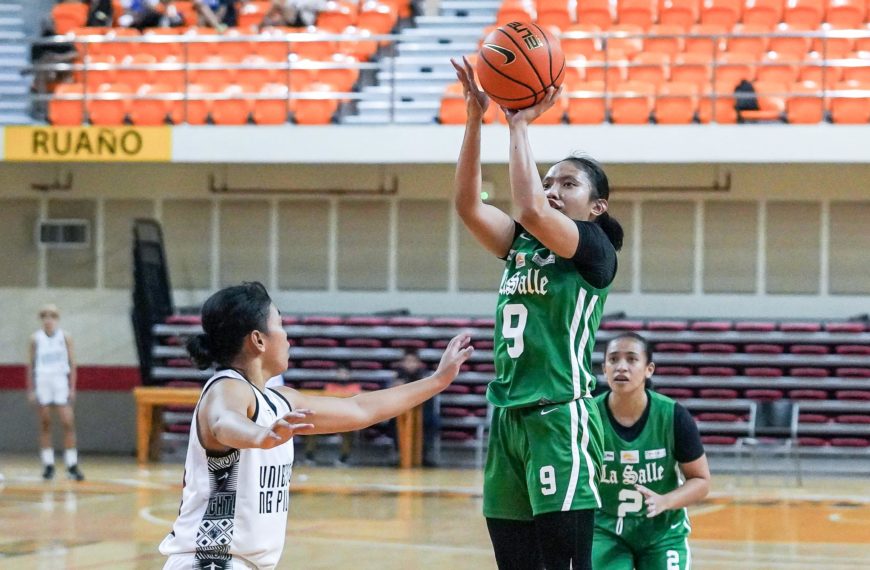 Lady Archers, pinayuko ang sandatahan ng UP Fighting Maroons!