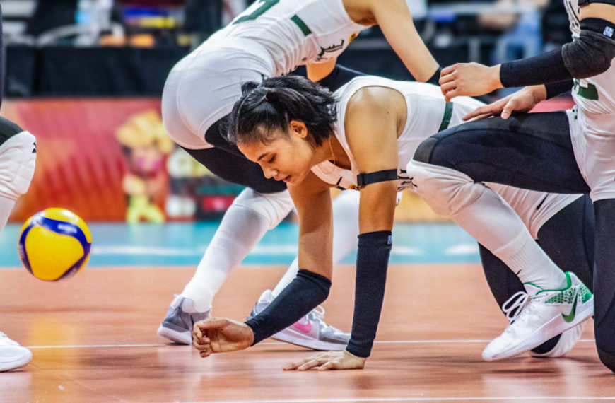 Lady Spikers, pumusyaw sa kinang ng Golden Tigresses