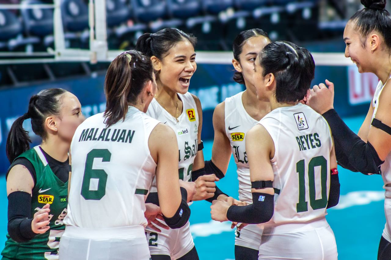 Na-2-2 na: Lady Spikers, nilukob ang lupon ng Fighting Maroons 