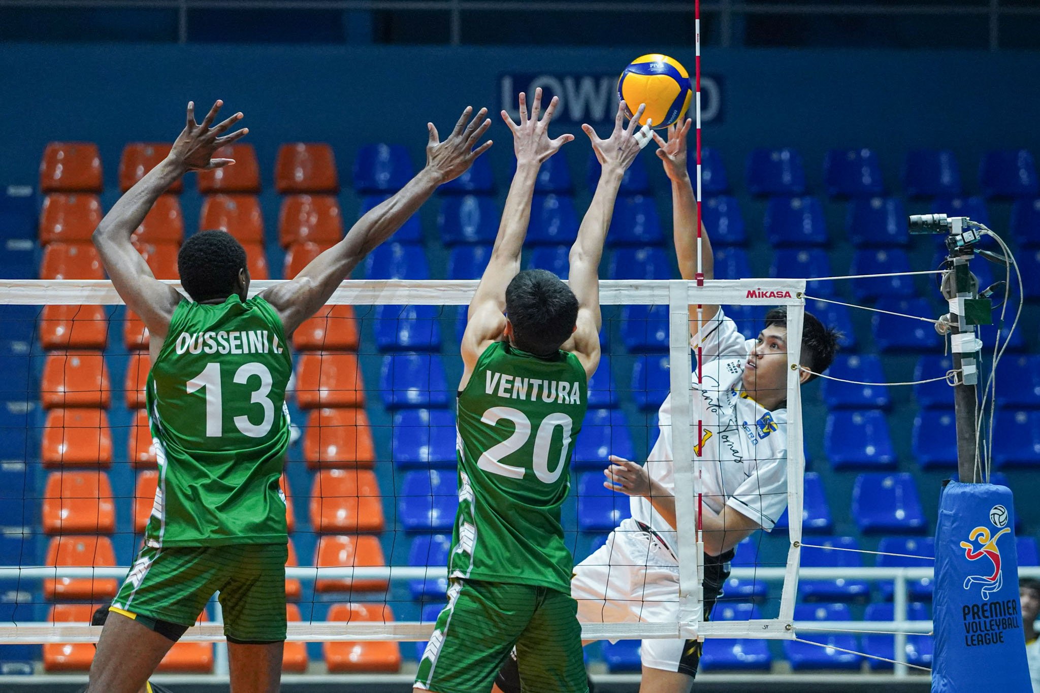 Green Spikers, sinupil ang mga tigre sa V-League