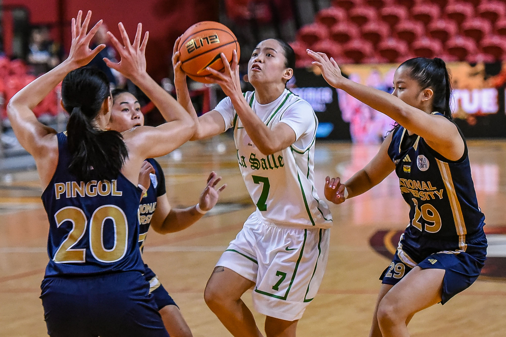 Lady Archers, nilamukos ng Lady Bulldogs