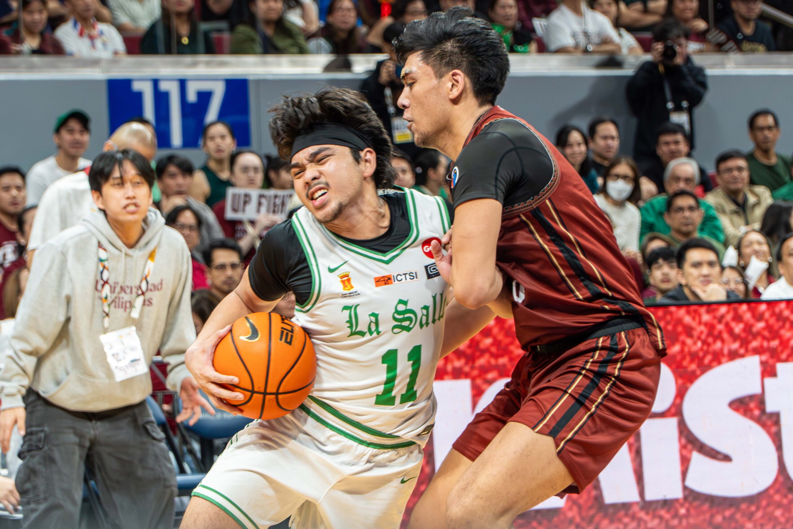 Green Archers, nanlata sa dilaab ng Fighting Maroons