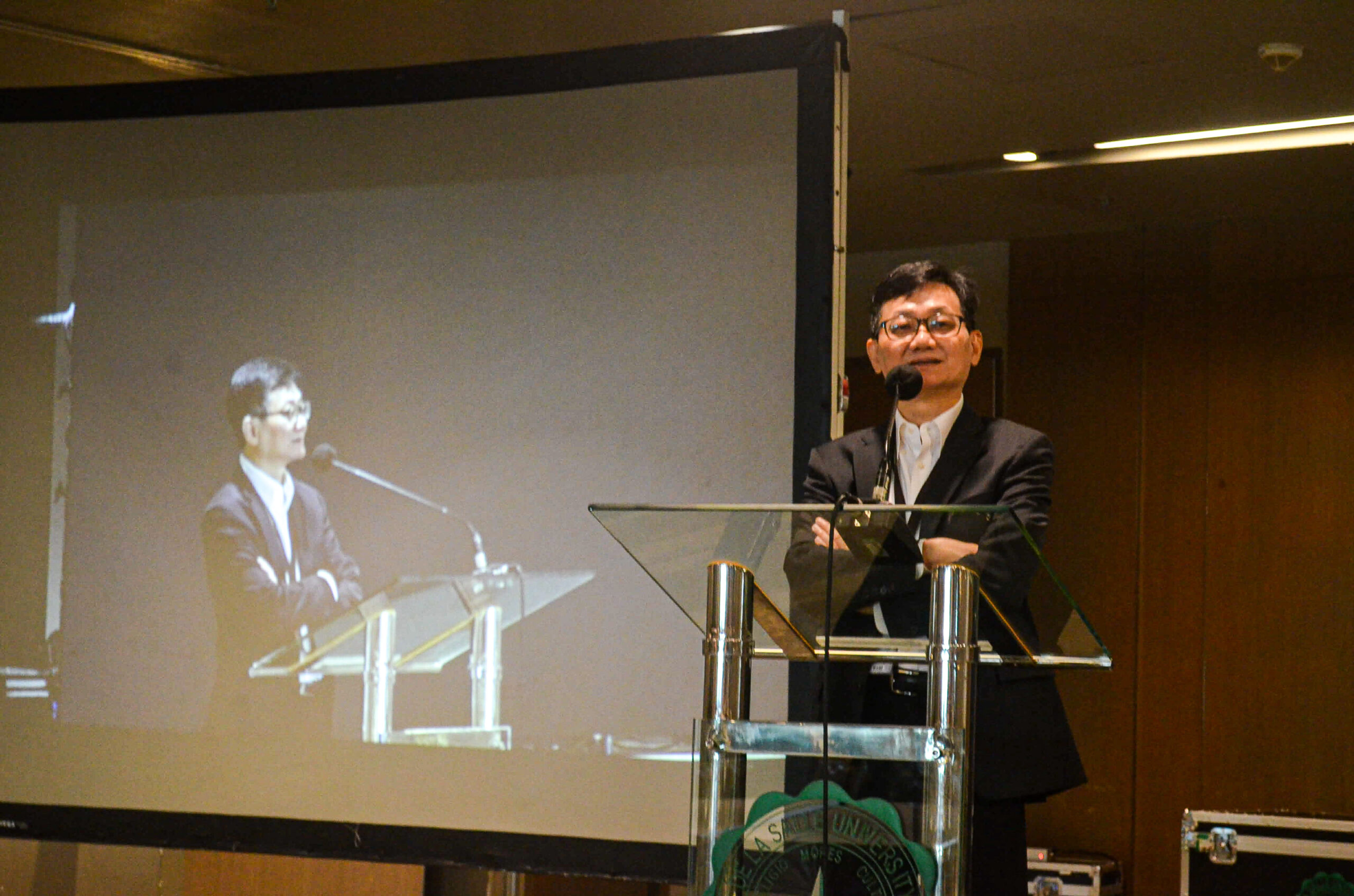 Pagbabago sa modality ng klase at akademikong kalendaryo ng DLSU, binatikos ng mga Lasalyano; pinal na desisyon, binalangkas ng Provost